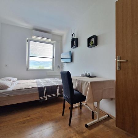 Ensuite Stay Rooms Split Luaran gambar